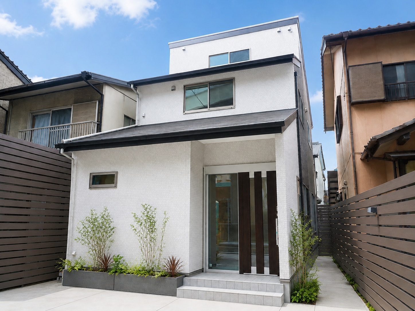 奥行を上手く利用した三段階の三階建て住宅の完成!206