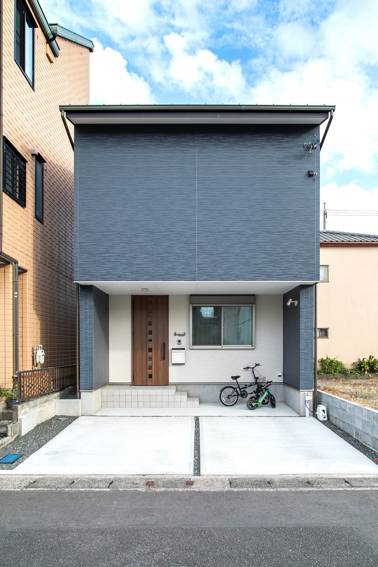 シンプル イズ ベストな間取りで採光たっぷりの家(^^)/