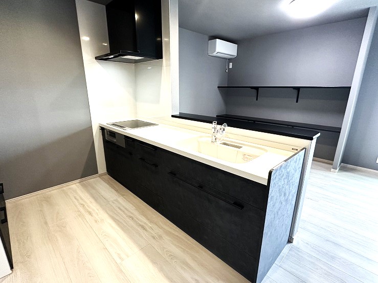 家事が楽になる動線と機能を兼ね備えた充実の家