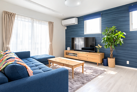 ビルトインガレージにプロバンスのエッセンスを加えたマイホー…