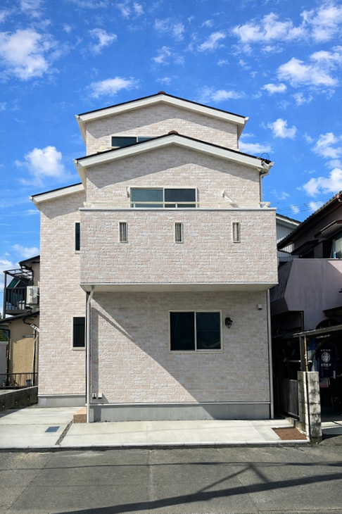 愛犬と良い距離感で暮らすマイホームが完成しました!