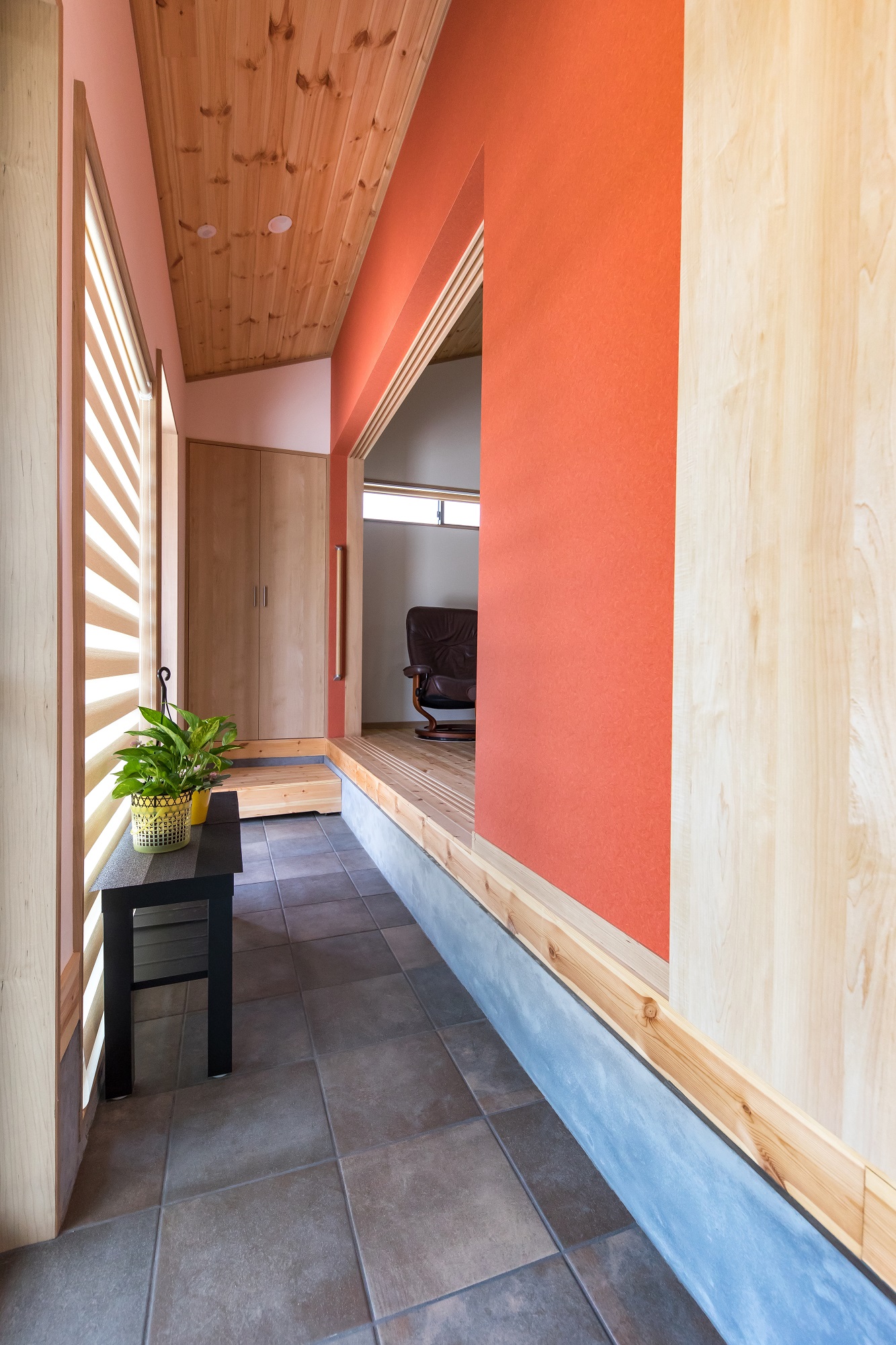 自分たちの生活スタイルに合わせた平屋で木のぬくもりを最大限…