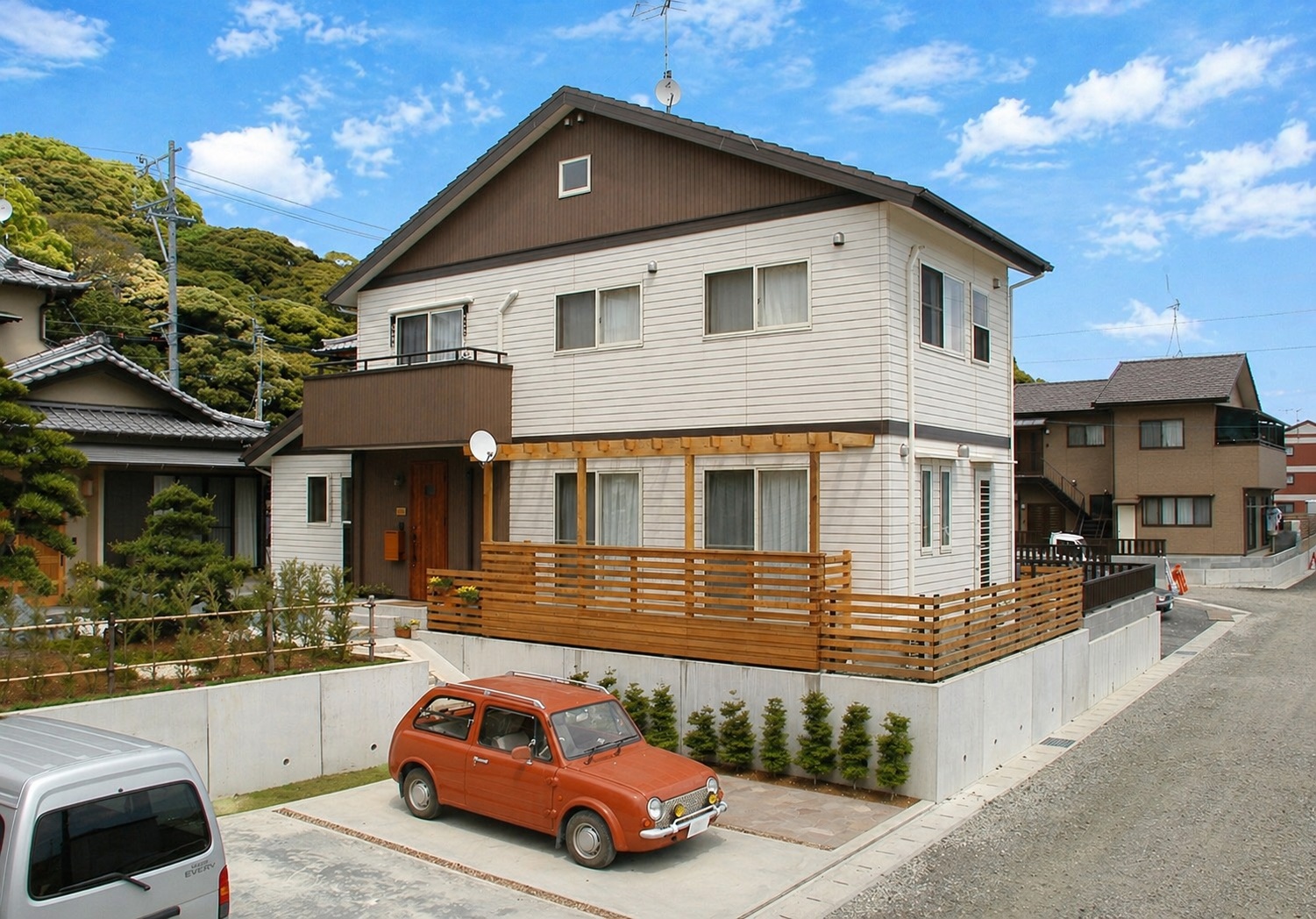別荘気分を楽しむマイホームが完成！