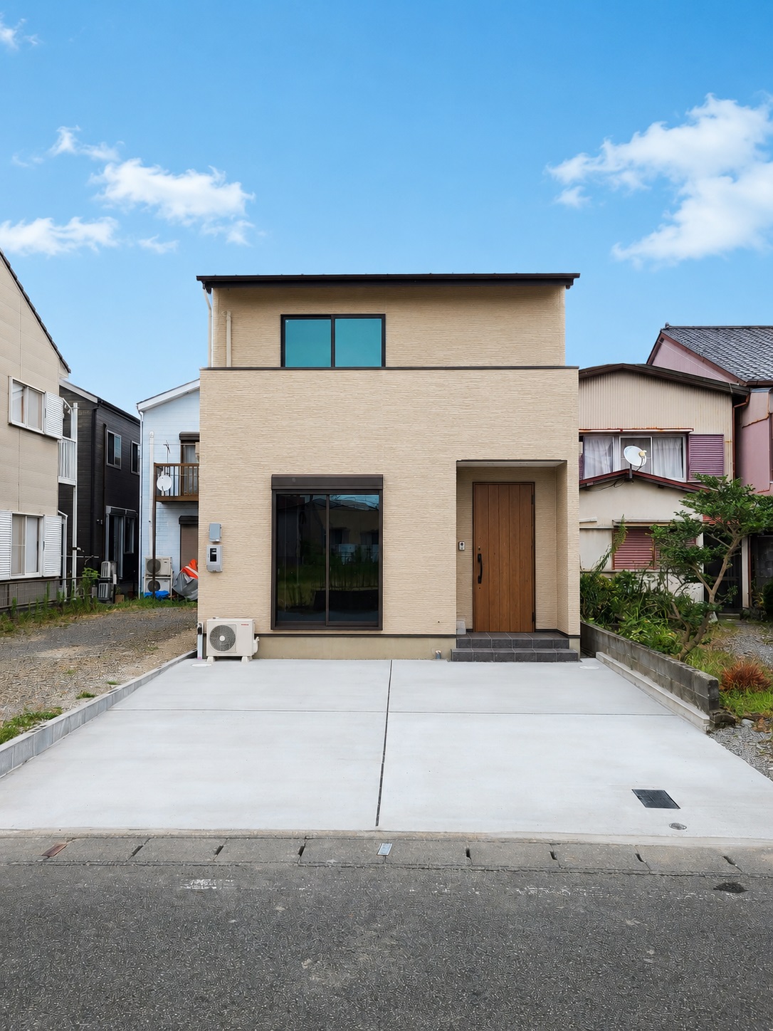 外観も室内も私の理想にぴったりな家が完成しました(^^♪