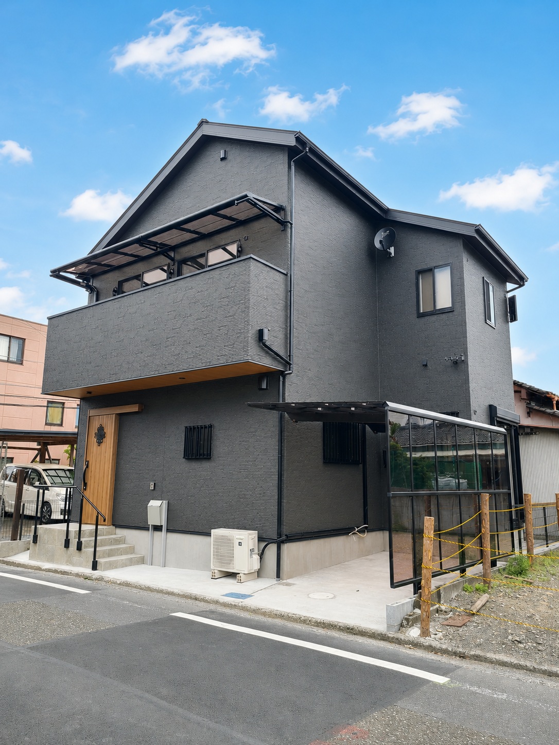 狭小地に思いを詰め込んで楽しく愛猫と暮らすマイホームが完成…