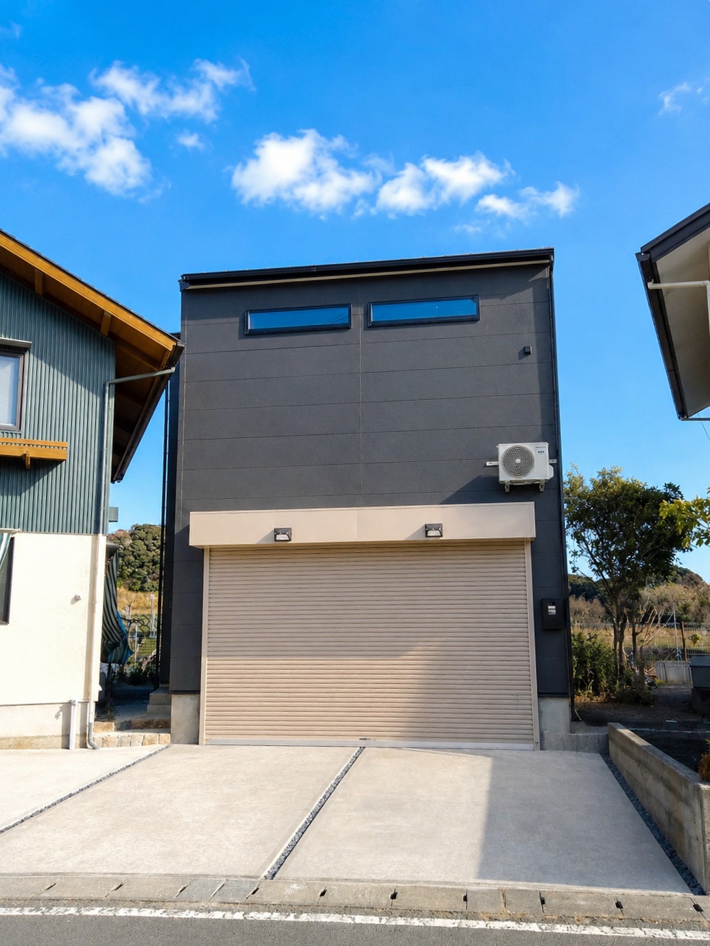 ２DKビルトインガレージ付き二階建て住宅！